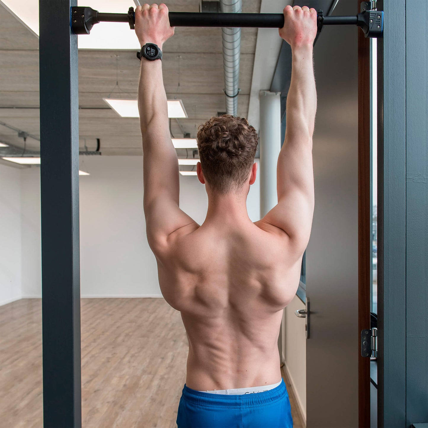 Pull-up bar